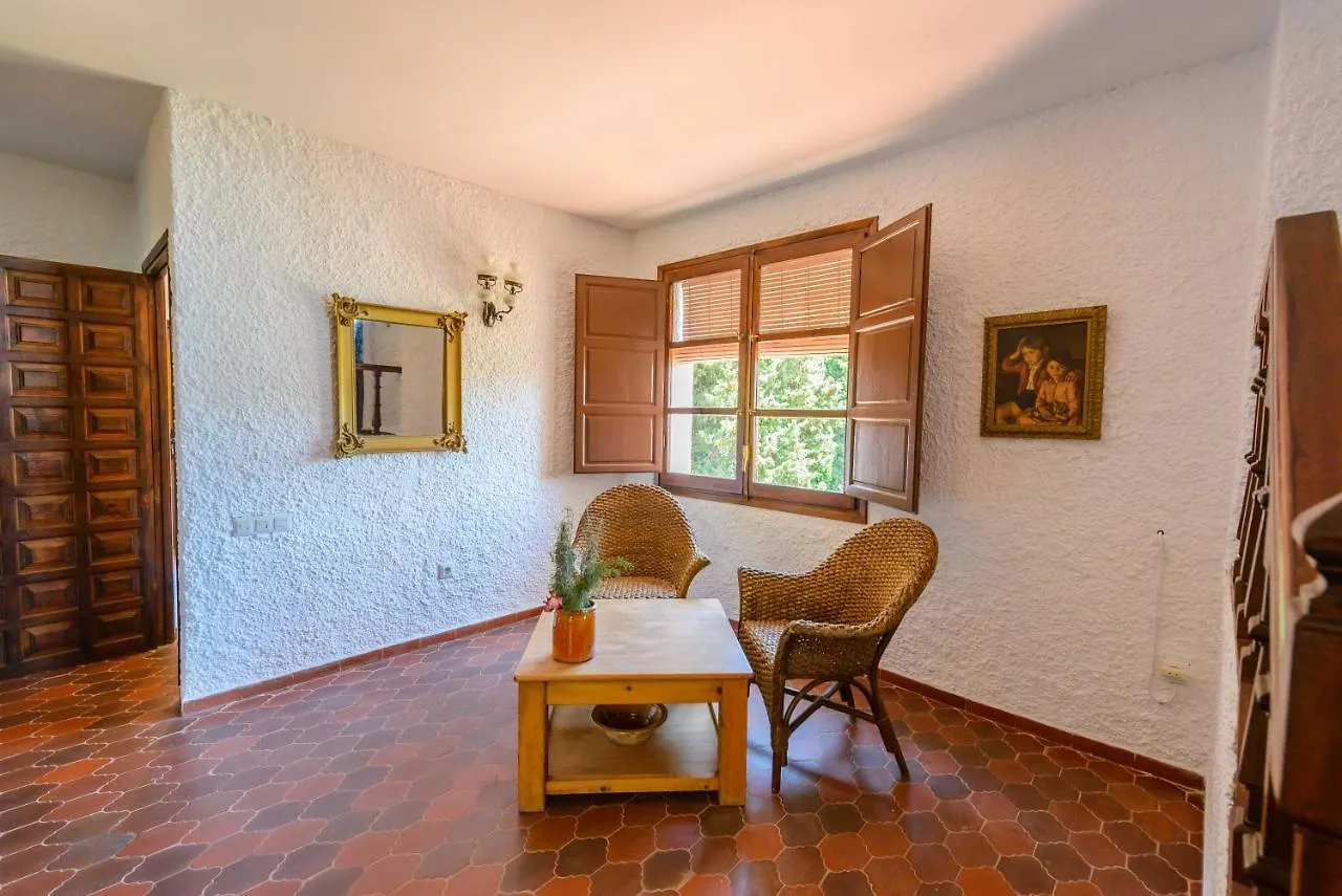 Holiday Home El Alcazar 阿尔考茨因